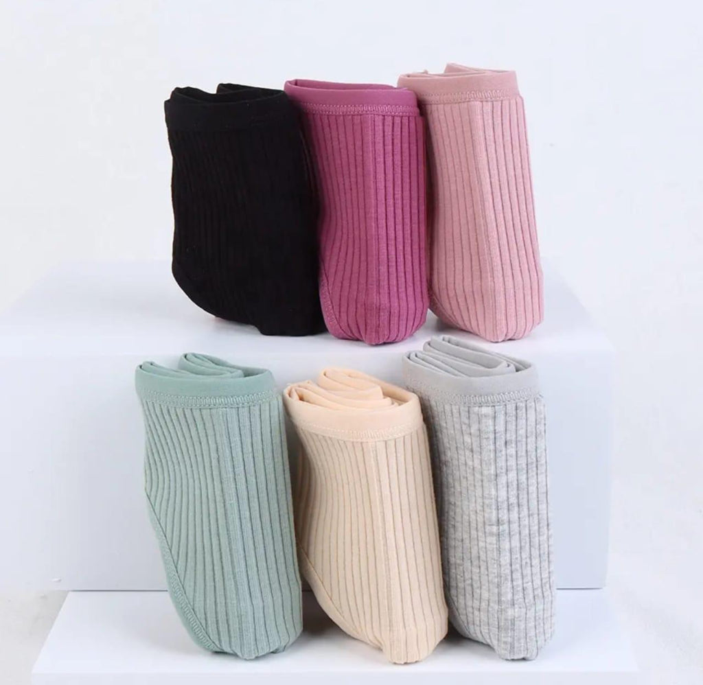 Girls’ Cotton Underwear – Soft, Stretchable & Everyday Comfort